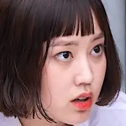 Corredores Sussurrantes-6-Choi-Ri.webp