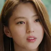 Mundos reunidos-Han So-Hee.webp