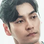 Le sourire a quitté vos yeux-Min Woo-Hyuk.webp