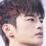 Le sourire a quitté vos yeux-Seo In-Guk.webp
