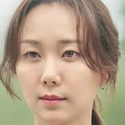 Les mensonges intérieurs-Lee Yoo-Young.webp