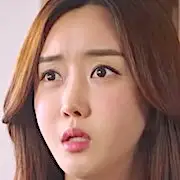 Bar emergente místico-Kang Ro-Chae.webp