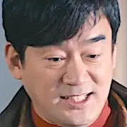 Bar emergente místico-Jung Hee-Tae.webp