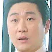 Bar emergente místico-Jang In-Ho.webp