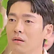 Por favor, no salgas con él-Shin Soo-Oh.webp