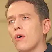 Por favor, no salgas con él-Daniel Joey Albright.webp