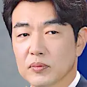 Universidade de Polícia-Lee Jong Hyuk.webp