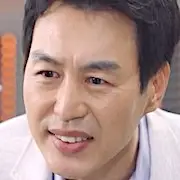 Universidade de Polícia-Yoon Jin-Ho.webp