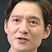 Universidade de Polícia-Yu Tae-Woong.webp