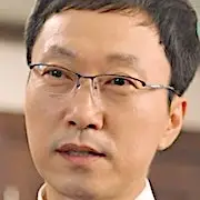 Universidade de Polícia-Baek Ik-Nam.webp