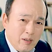 Universidade de Polícia-Kim Kwang-Kyu .webp