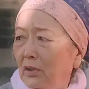 Mi extraño héroe-Kim Young-Ok.webp