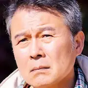 Mi extraño héroe-Cheon Ho-Jin.webp