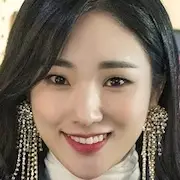 Mi extraño héroe-Park Ah-In.webp