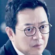 Sra. Cop-Lee Ki-Young.webp