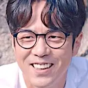 École 2021-Jun Suk Ho.webp