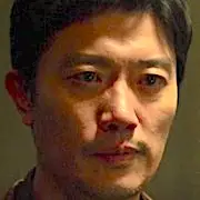 Dr. Brain-Park Hee-Soon.webp