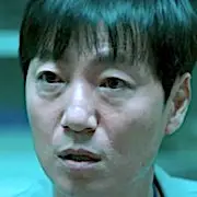 Dr. Brain-Jeong Gi-Seop.webp