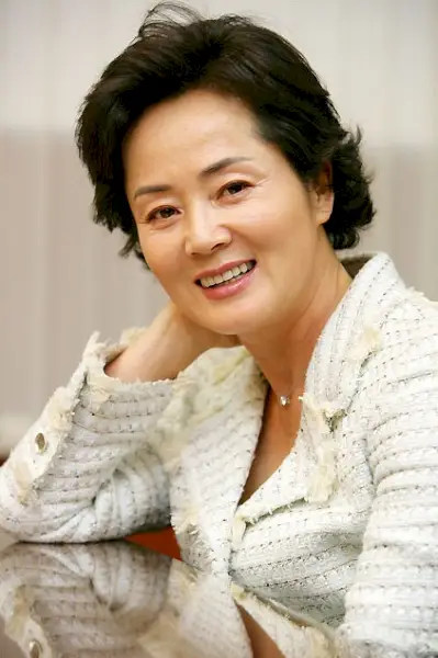 Kim Young-Ae