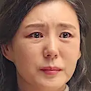 Treinta y nueve-Lee Kan Hee1.webp