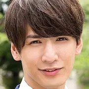 Comme des étoiles filantes dans le crépuscule-Ryusei Fujii.webp