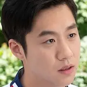 VIP-Sim Hee-Seop.webp