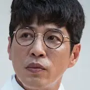 Cirurgiões Cardíacos-Son Kwang-Eop.webp