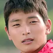 Immer noch 17-Jinwoon.webp