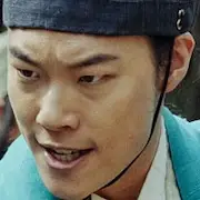 Alienoïde-Kim Woo-Bin1.webp