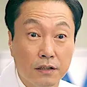 Doctor fantasma-Baek Ik Nam.webp