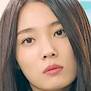 Doctor fantasma-Yoon So-Hee.webp