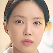 Doctor fantasma-Son Na Eun.webp
