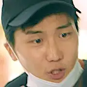 Doctor fantasma-Woo Yong-Hee.webp