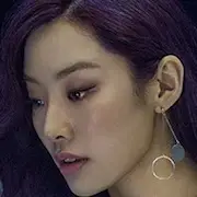 Coppia investigativa-Stephanie Lee.webp