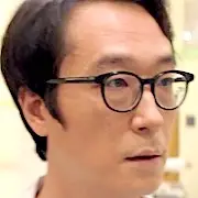 Tradiscimi se puoi-Kim Tae-Moon.webp