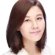 Auf dem Weg zum Flughafen-Kim Ha-Neul.webp