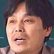 Außerschulisch-Min Bok Gi.webp