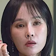 Außerschulisch-Baek Joo Hee.webp