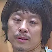 Außerschulisch-Lim Ki-Hong.webp