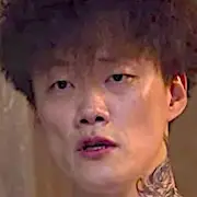 Außerschulisch-Lee Hyun-Geol.webp