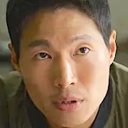 Boutique Secreta-Eom Ji-Man.webp