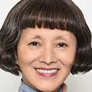 El criminólogo Himura y el escritor de misterio Arisugawa-Mari Natsuki.webp