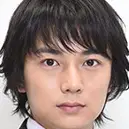 El criminólogo Himura y el escritor de misterio Arisugawa-Kazuki Shimizu.webp