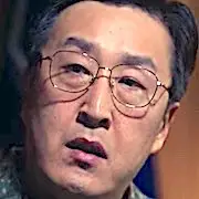 DP-Hyun Bong Sik.webp