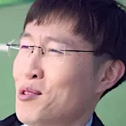 Jefe de Gabinete-Nam Jin-Bok.webp