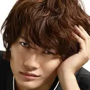 Como la voluntad de los dioses-Ryunosuke Kamiki.webp