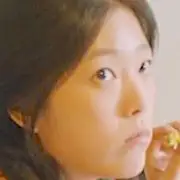 Mais que amigos-Lee Sae-Byul.webp