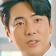 Mais que amigos-Kim-Shin.webp