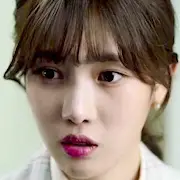 Grande problema-Yang Hye-Ji.webp