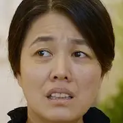 Laissez-moi la présenter-Kim Jung-Young.webp